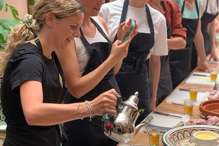 Moroccan cooking class with maket in the Medina of Marrakech
