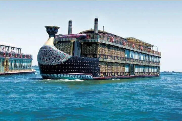 2 Hour Private Dinner Cruise in Cairo