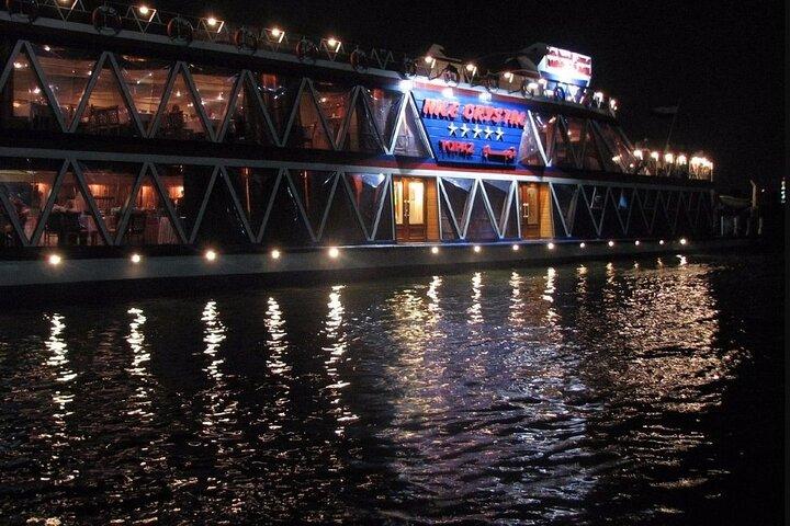 2 Hour Private Dinner Cruise in Cairo