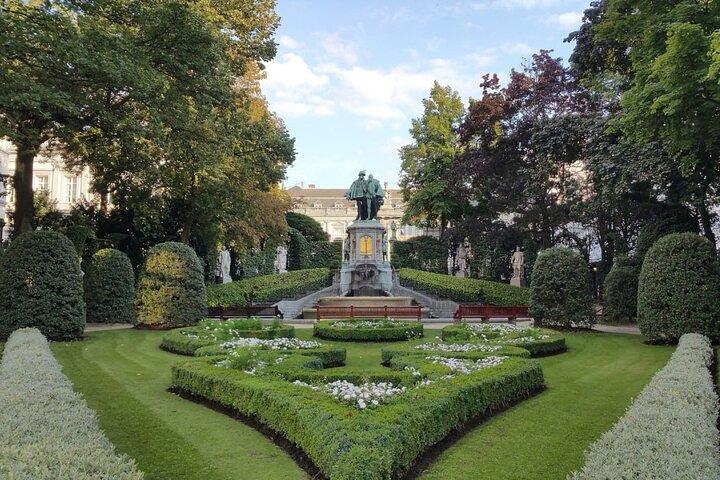 Brussels 2-Hours Walking Tour: Must-See Highlights in the Center