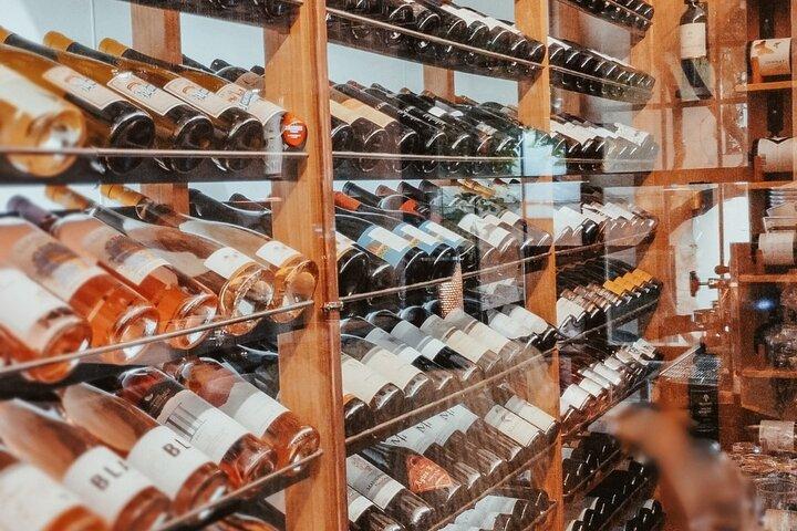 Wine Tasting Walking Tour in Old Town Chania