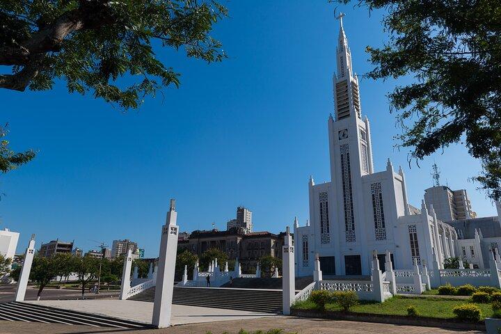 Private Full Day Historical & Arts Tour in Maputo