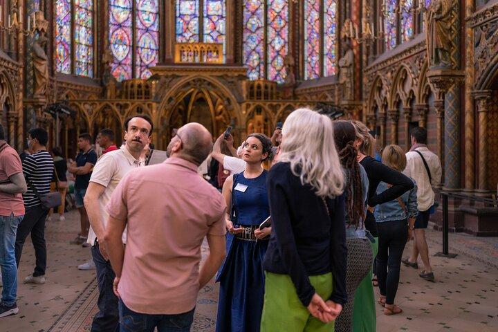 Paris Sainte Chapelle Small Group Tour with Skip the Line