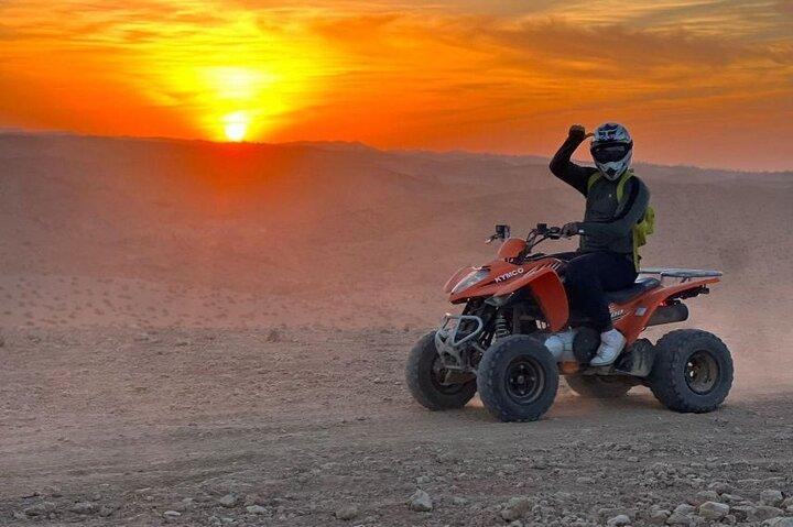 Discover Luxury in Agafay: Quad, Camel, Dinner Show