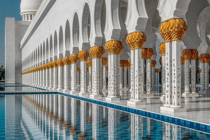Abu Dhabi Private Sightseeing Tour with a Professional Driver