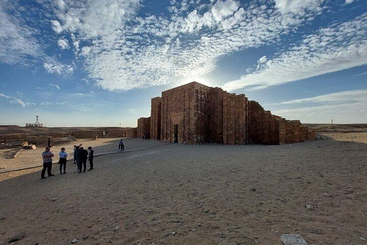Private Tour in the World of the Pyramids'Egyptian Museum'Bazaar