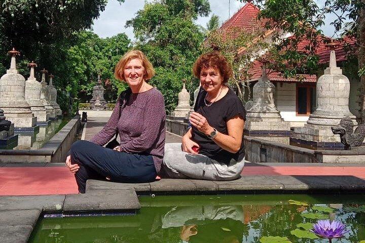 Yogyakarta: Borobudur Top Access & Prambanan Temple Private Tour