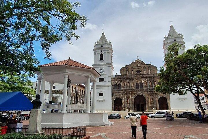Half-day Tour of Panama City and Panama Canal