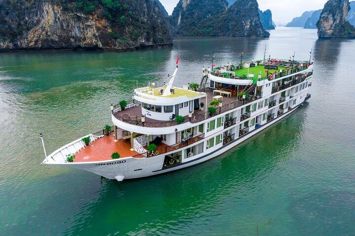 Aquamarine Cruise Luxury Halong Bay 2 Days 1 Night