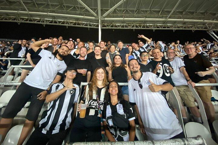 Rio de Janeiro: Join a Botafogo soccer game with transport