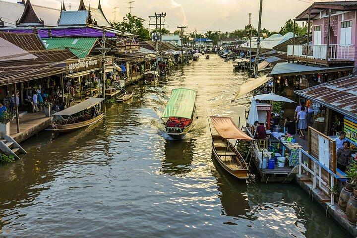 10 Days Southeast Asia Tour with Accommodation