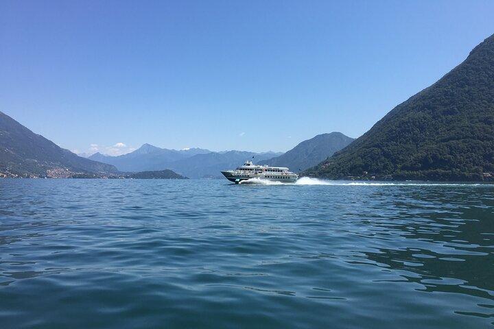 Private 1 hour Boat Tour Como Lake Como