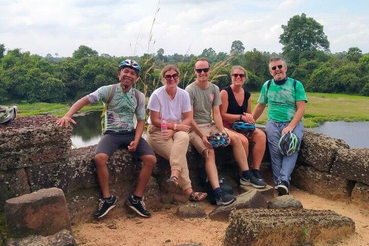 Cycling of the Angkor Temples include Lunch & Snacks