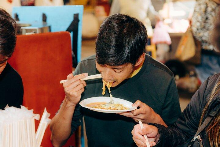 Taipei Food Tour: Night Market & Convenience Store(Food Included)