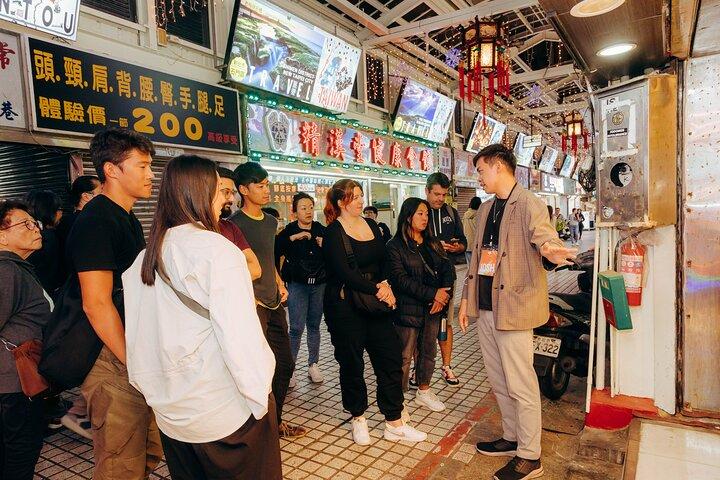 Taipei Food Tour: Night Market & Convenience Store(Food Included)