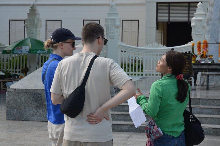 Historic Temples and City Guided Walking Tour in Chiang Mai