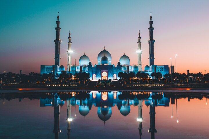 Baps Hindu Temple and Sheikh Zayed Grand Mosque Tour