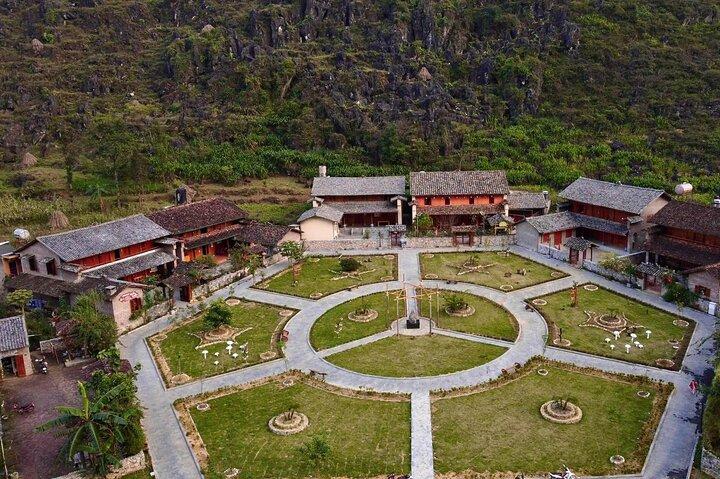 4 Days Tour from Hanoi: 3 Days Motorbike Ha Giang Loop-Easy Rider