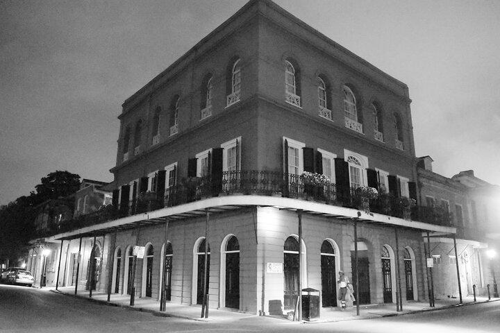 Ghost Stories and True Crime Walking Tour of the French Quarter