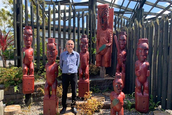 Private Hobbiton and Rotorua Auckland Tour House