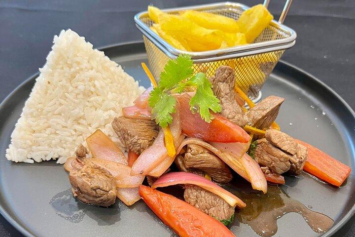 Authentic 4-dish Peruvian Food Cooking Class in Lima + Pisco Sour