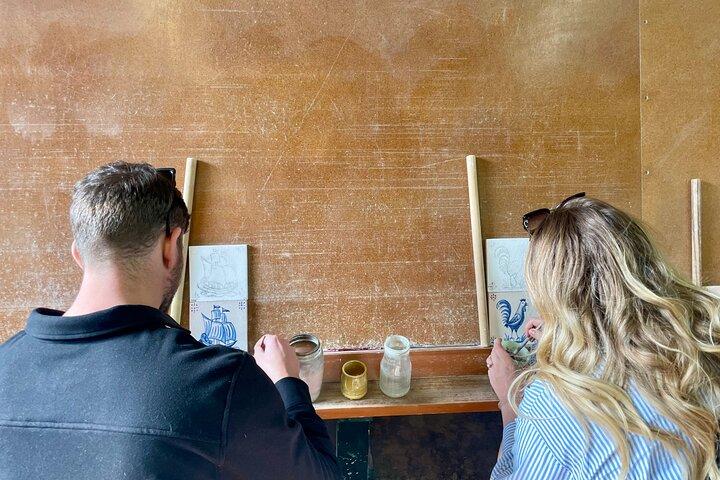 Private Tile Painting Workshop, Wine & Sesimbra Tour from Lisbon