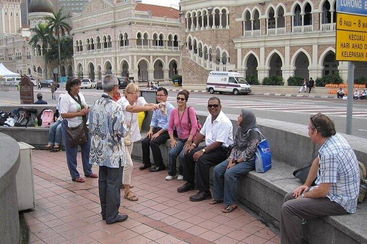 A Cultural of Kuala Lumpur By Walking Experience