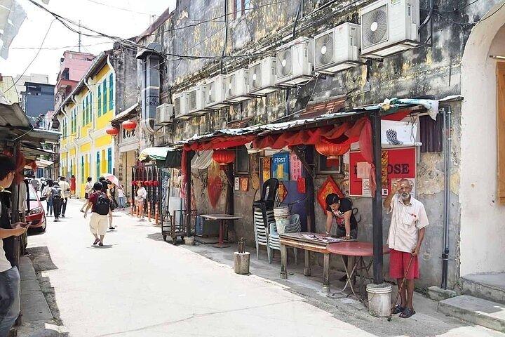 A Cultural of Kuala Lumpur By Walking Experience