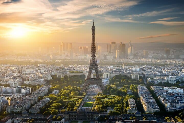 Eiffel Tower Lift Access with Optional Summit and Seine Cruise