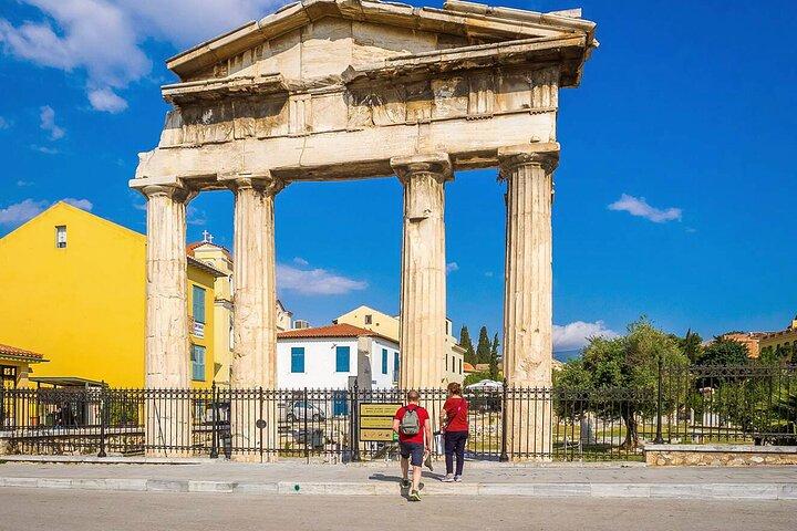 Athens Urban Treasure Hunt w Food Stop
