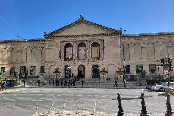Skip-the-line: Art Institute of Chicago Guided Tour