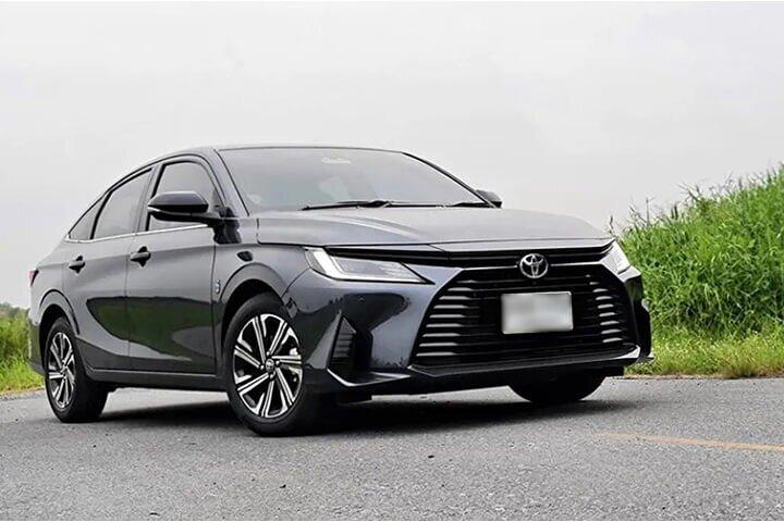 Departure by Private Sedan from Osaka to Osaka Itami Airport ITM