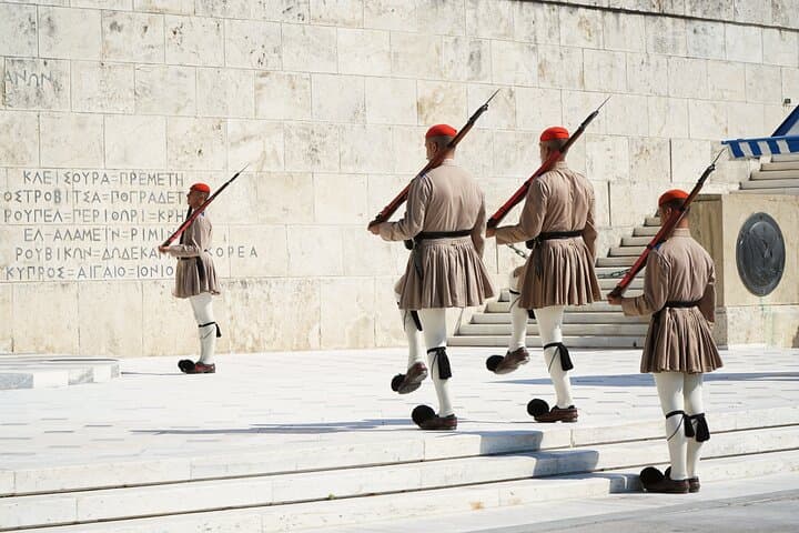 Best of Athens in one day private tour & Acropolis skip the line