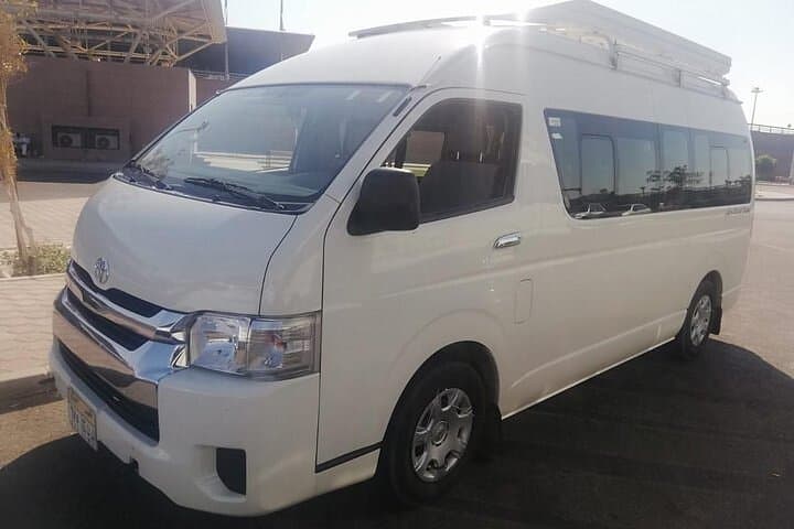 Transfer by Minivan from Hurghada to Luxor or back
