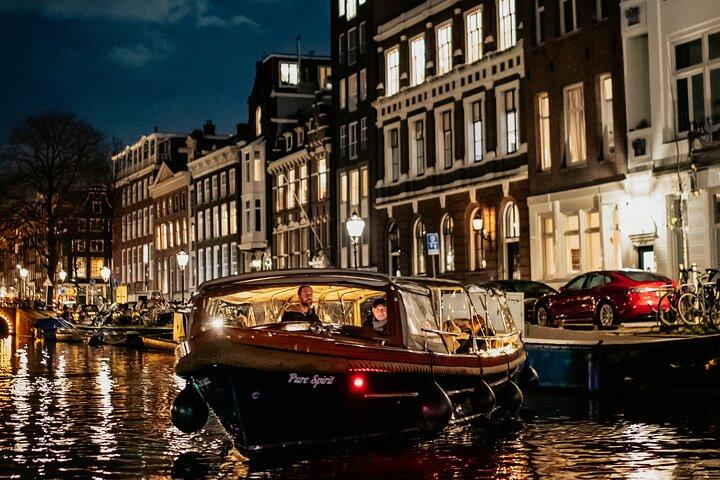 Amsterdam Small-Group Evening Canal Cruise Including Wine, Craft Beer, Cheese