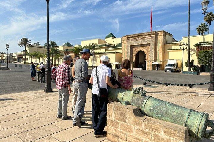 Private Walking Guided Cultural Stroll with Licensed Tour Expert