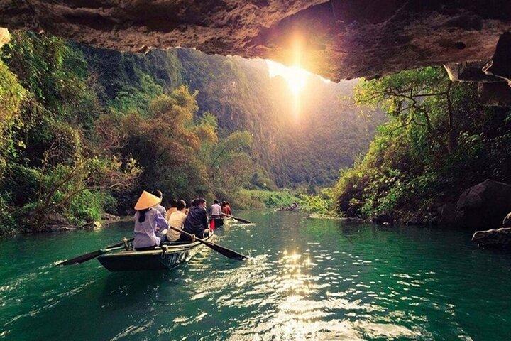 Ninh Binh Tour Bai Dinh Trang An Mua Cave Small Group Limousine