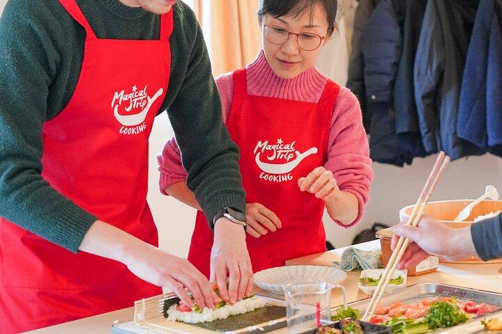 Tokyo Washoku 4-hour Cooking Class: From Market to Table