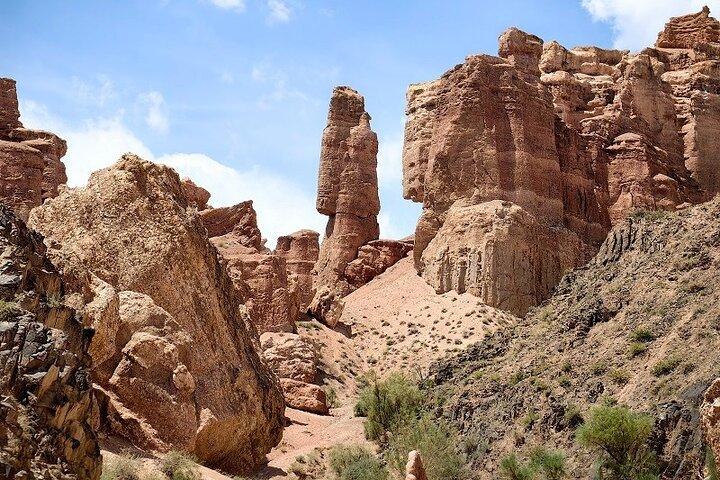 Discovering 6 Stunning Sights on Private Tour of Charyn Canyon