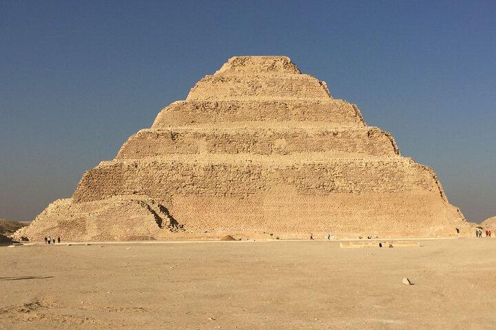 Full Day Guided Private Tour in Memphis Sakkara and Dahshur