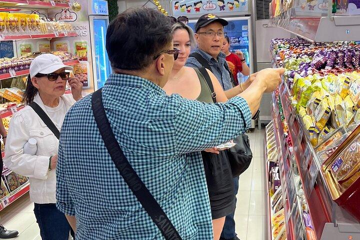 Manila Chinatown Food Tour Experience and Tasting