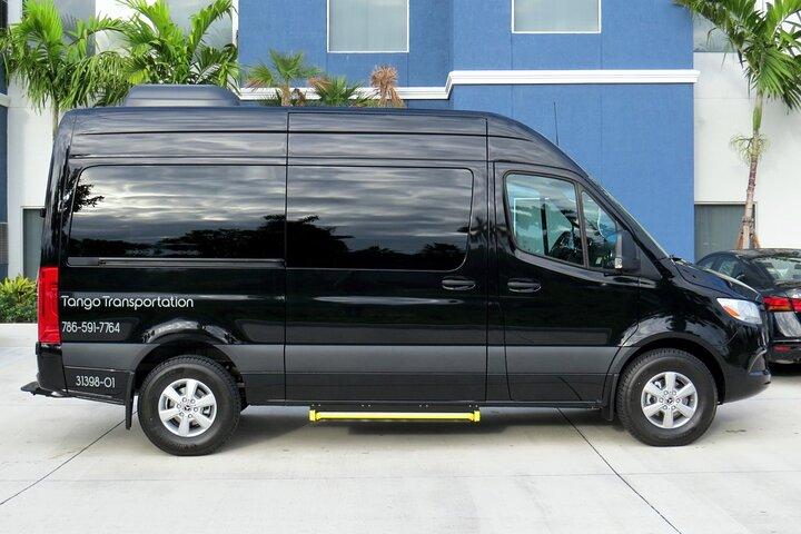 Transfer from Port Miami to Miami Airport. Up to 11 passengers.