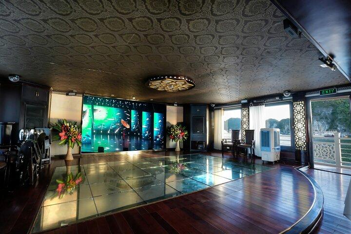Starlight Ha Long Bay Deluxe Cruise 2 Days 1 Night Experience