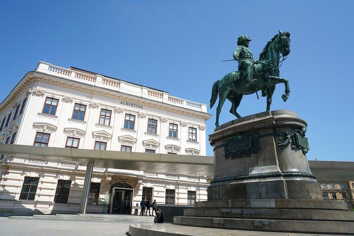 Skip-the-line Albertina Palace, Museum Vienna Private Tour