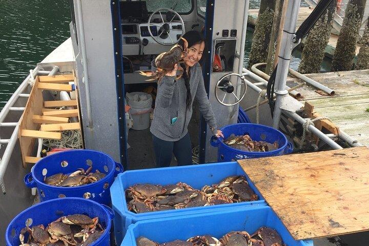 Icy Strait Village Tour and Crab Feast
