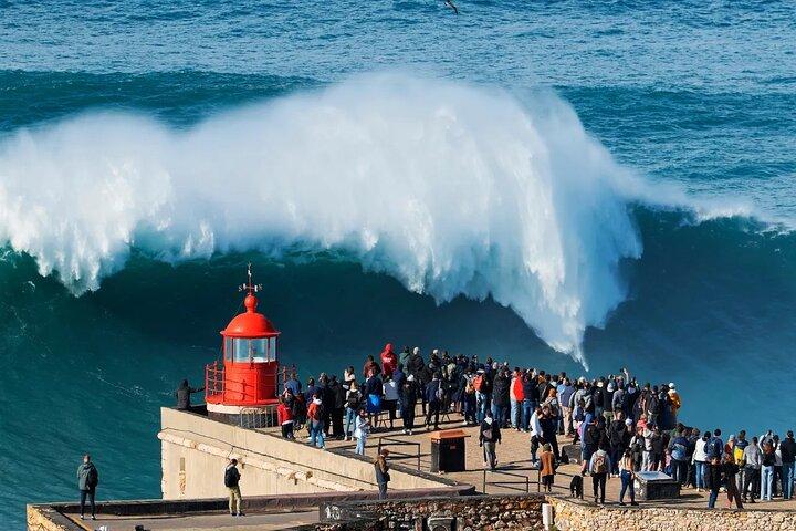 From Lisbon: Nazaré Big Waves, Óbidos & Batalha Private Full-Day