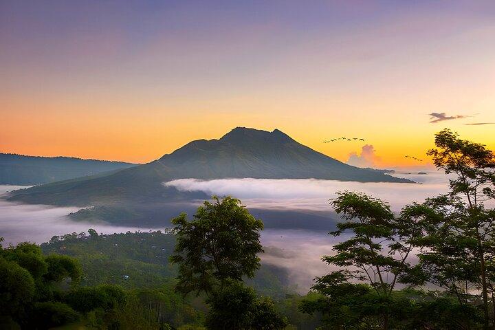 Bali: Barong Dance, Rice Terrace, Volcano, Temple, Waterfall Tour