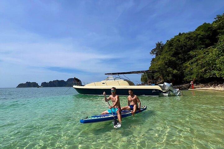Full-Day Private Phi Phi Islands Speedboat Charter