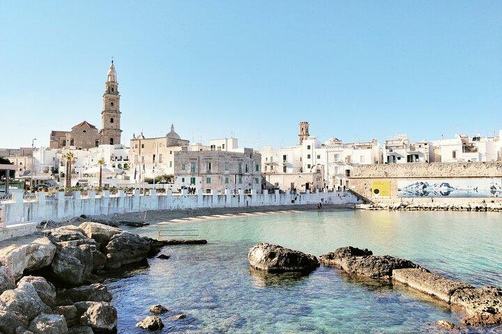Visit Alberobello, Monopoli, Polignano: Private tour from Bari