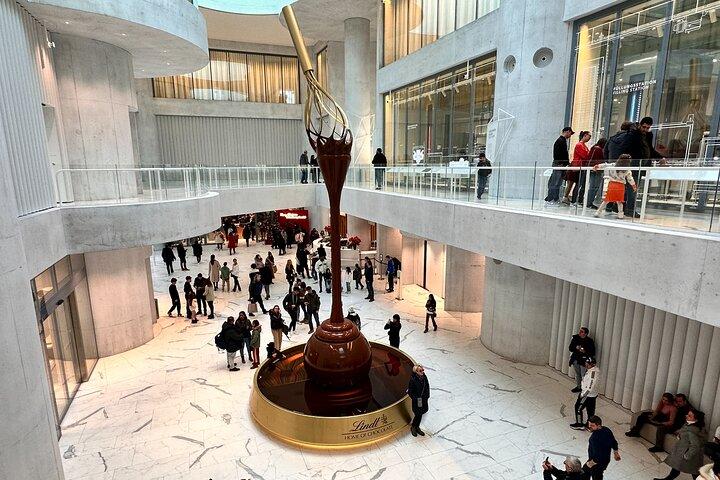 Private Day Tour Lindt Home of Chocolate and FIFA Museum Zurich